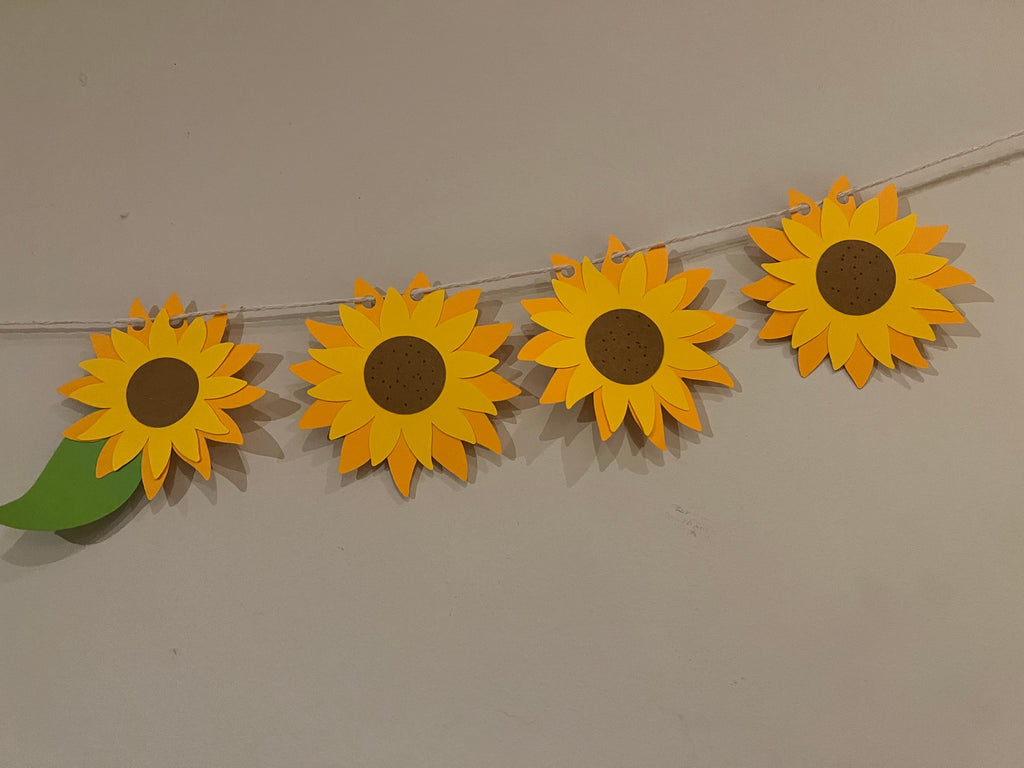 sunflower birthday - sunflower decor  - sunflower banner - sunflower decoration - sunflower theme - sunflower garland - sunflower party