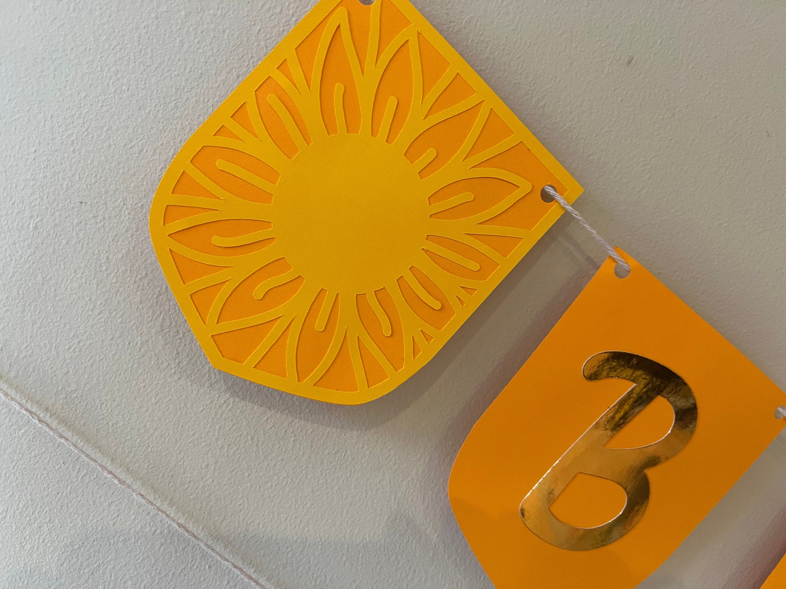 sunflower birthday - sunflower decor  - sunflower banner - sunflower decoration - sunflower theme - sunflower garland - sunflower party